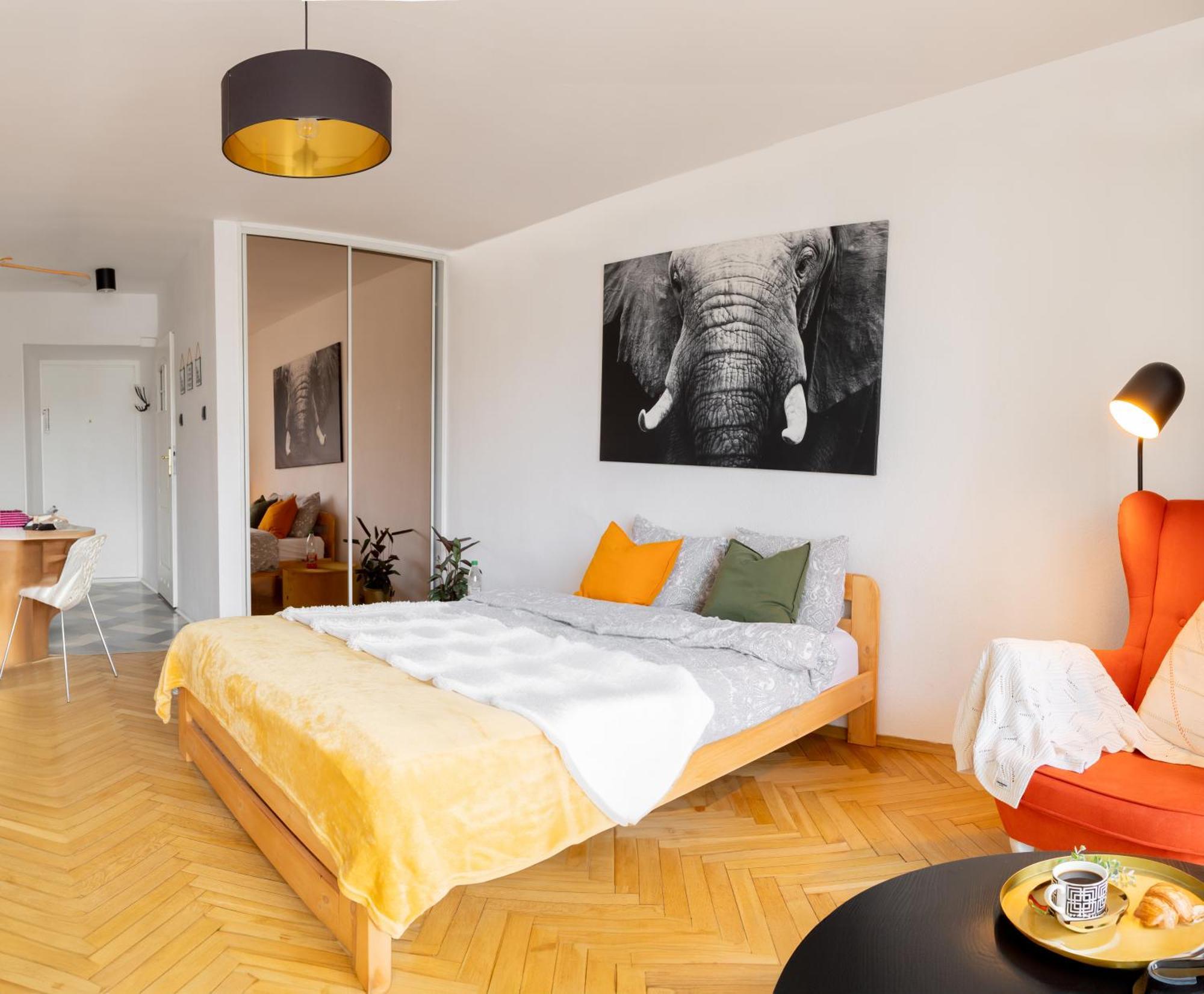 Piotrapartments - Big City Life Apartments In Central Warszawa Екстер'єр фото