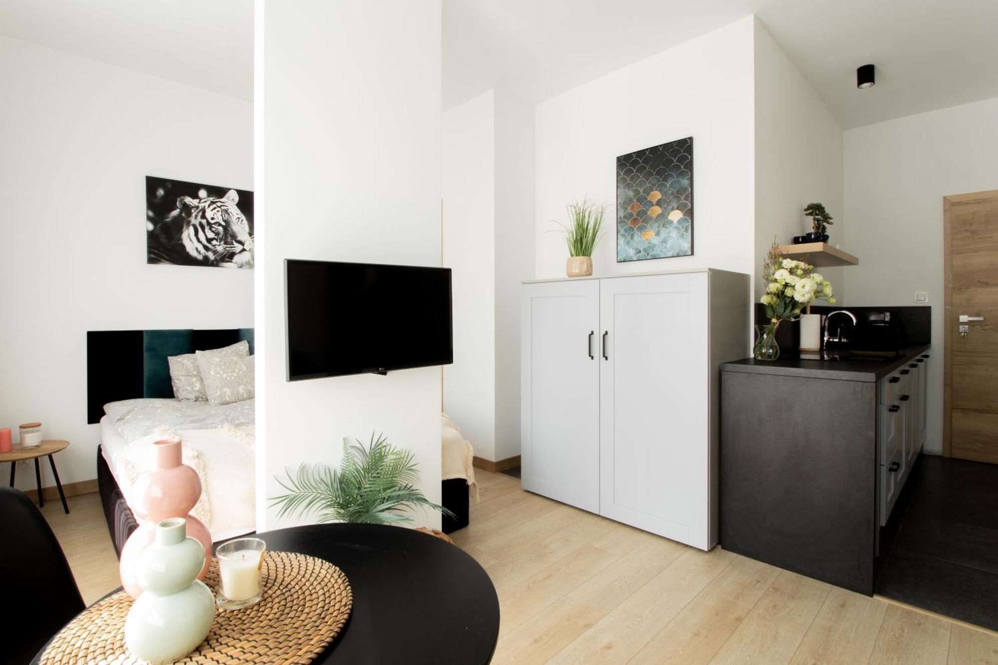 Piotrapartments - Big City Life Apartments In Central Warszawa Екстер'єр фото